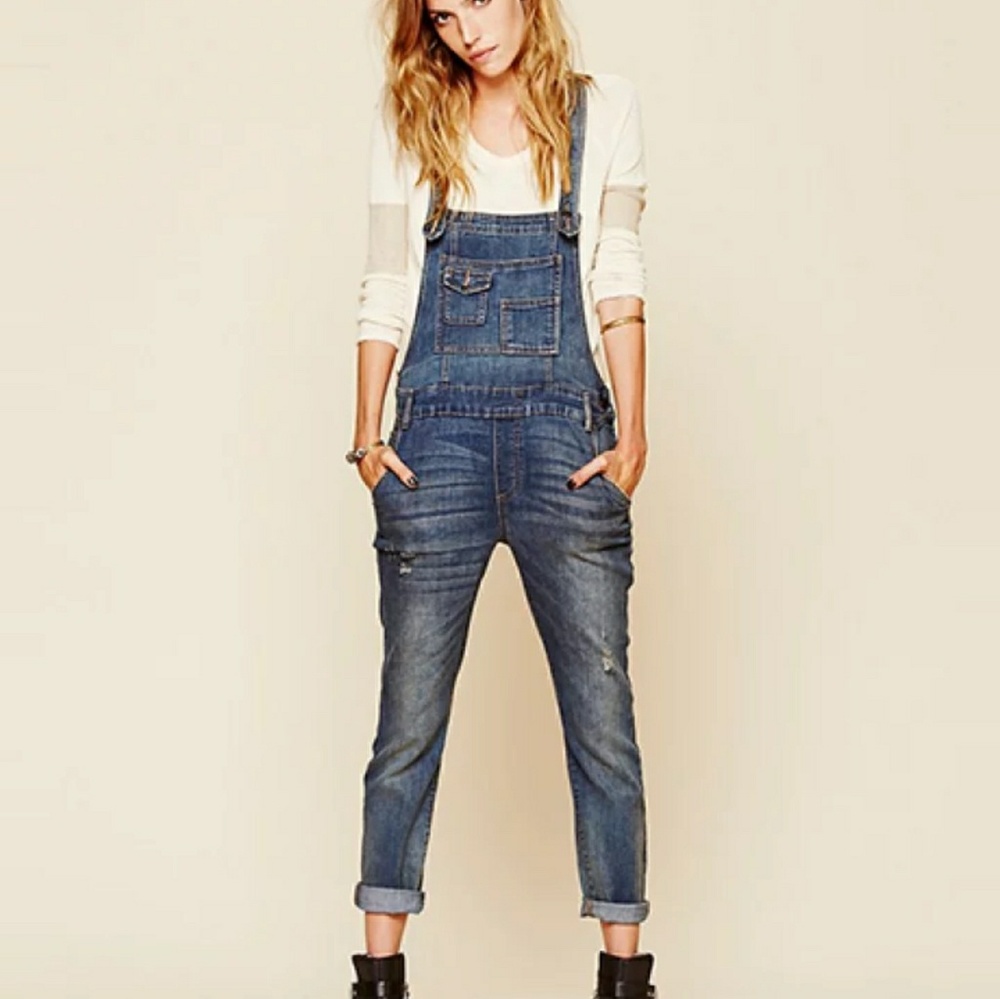 EUC Free People Overalls in Brady Wash
